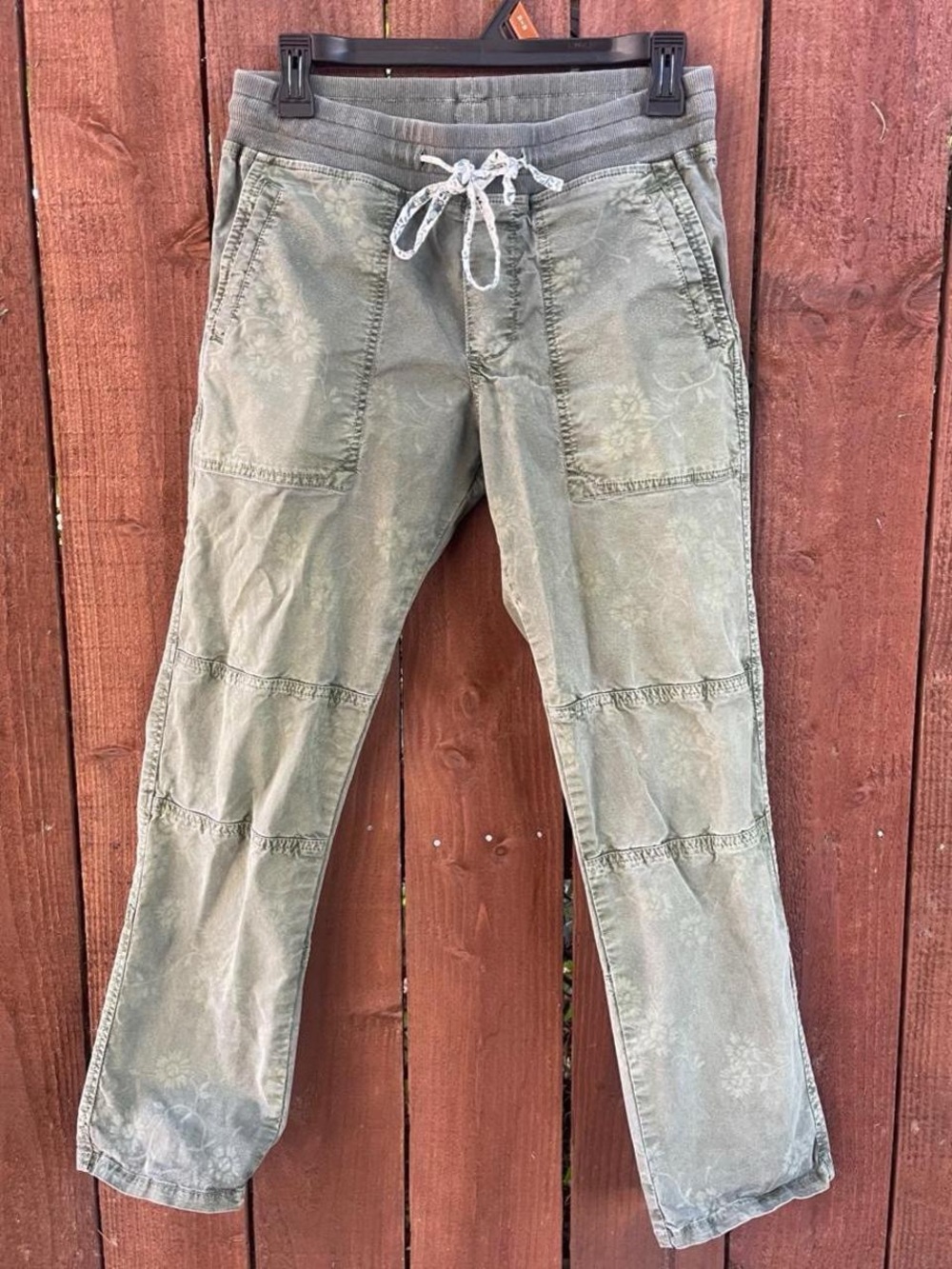 Sundance Green Cotton Cargo Pants Faded Floral Print w Drawstring Sz P2